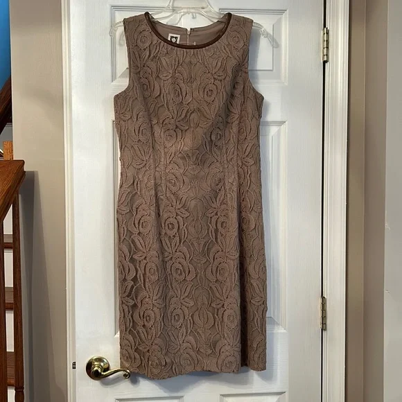 Anne Klein | Dresses | Anne Klein Tan Sleeveless Lace Dress Brown Faux  Leather Trim Size | Poshmark